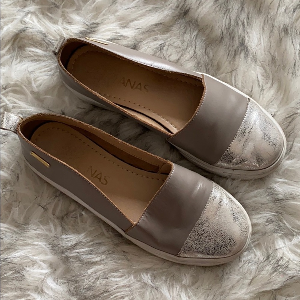 Slip on sneakers